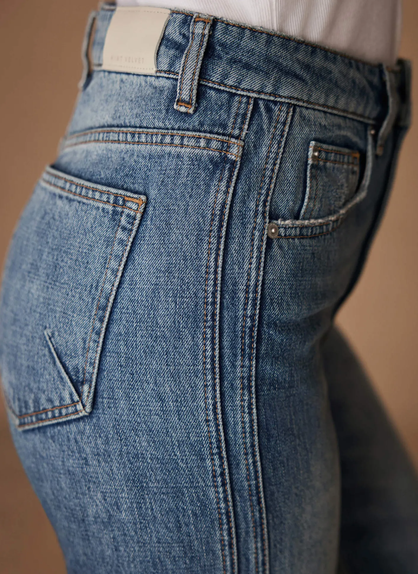Best Mid Indigo Relaxed Tapered Boyfriend Jeans Jeans|Barrel & Balloon Jeans