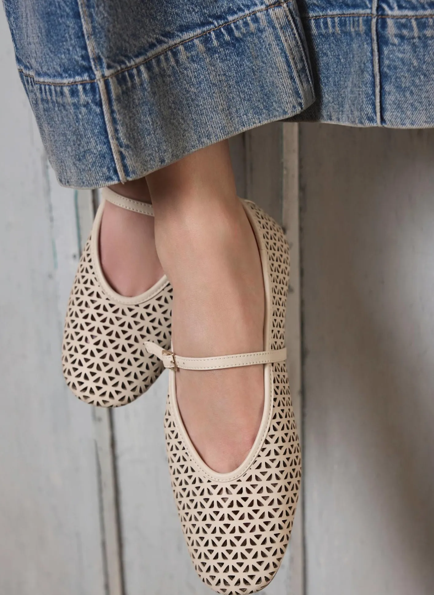 Discount Tabi Leather Ballet Flats Flat Shoes